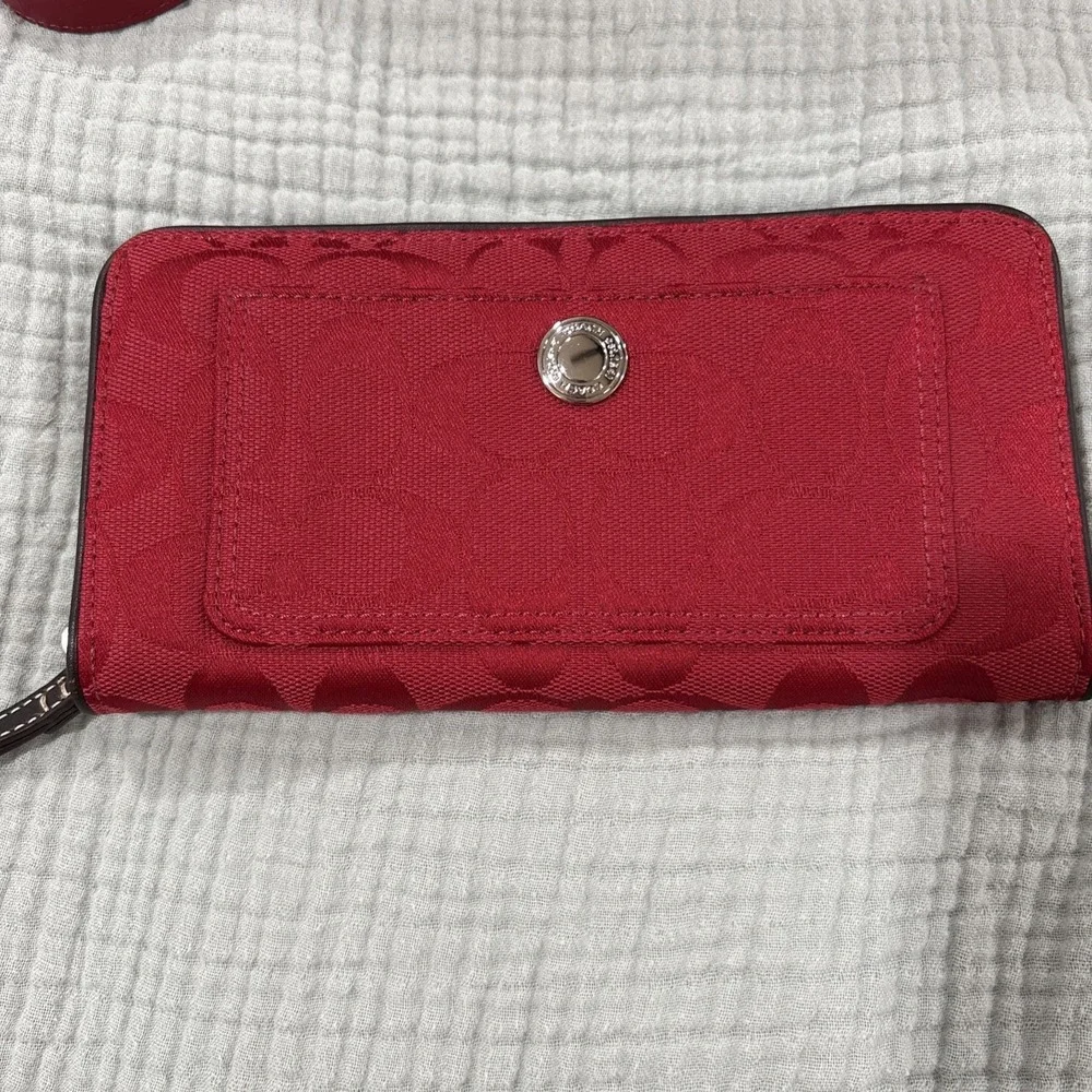 Y2K Coach Signature Gallery Tote Bag F12346 – Red Canvas Logo & matching Wallet - Picture 16 of 16